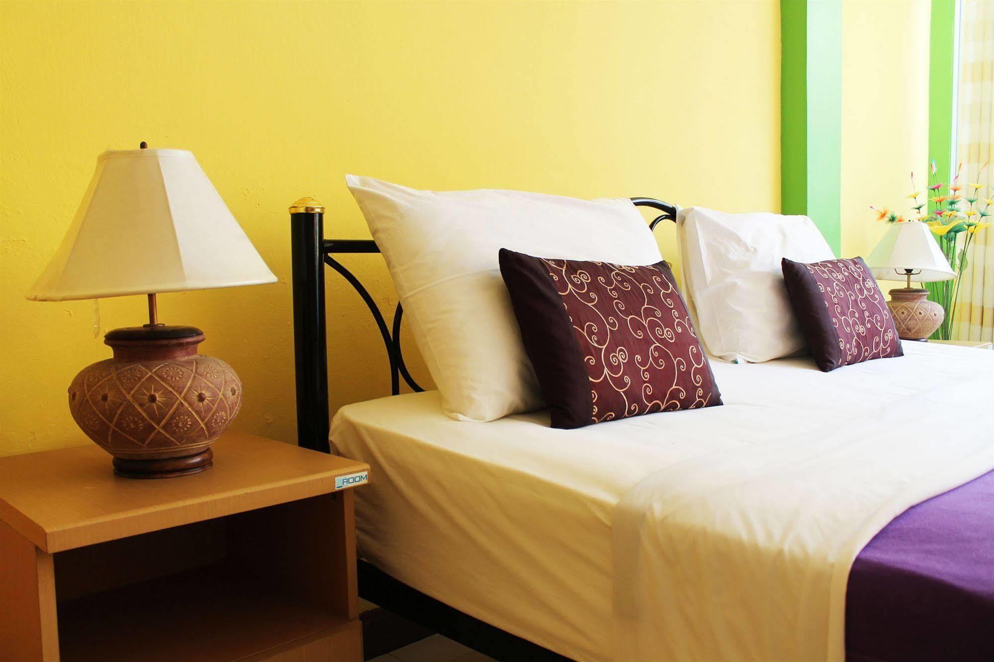 Welcome Marina Jomtien Beach Buitenkant foto