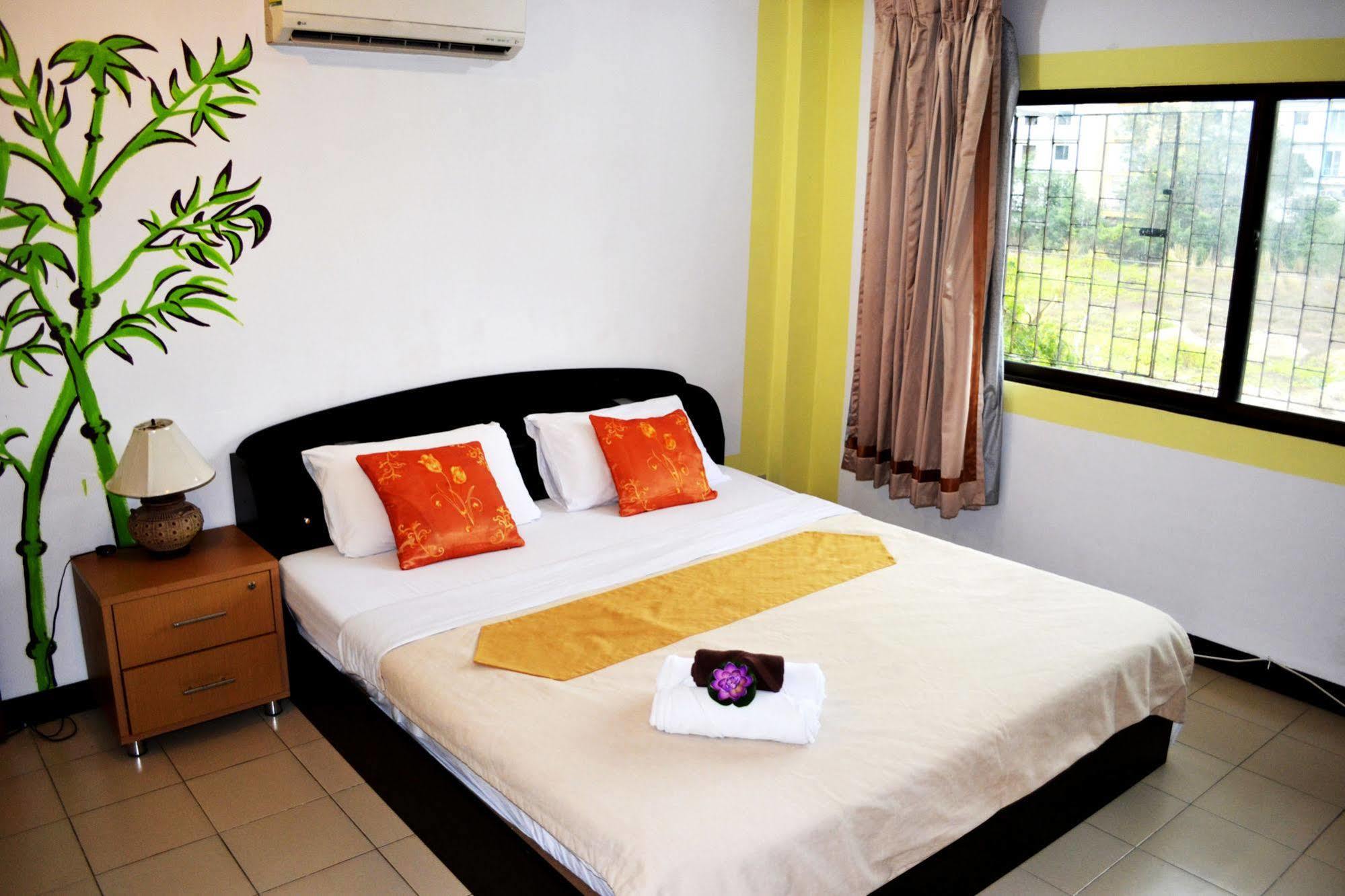 Welcome Marina Jomtien Beach Buitenkant foto